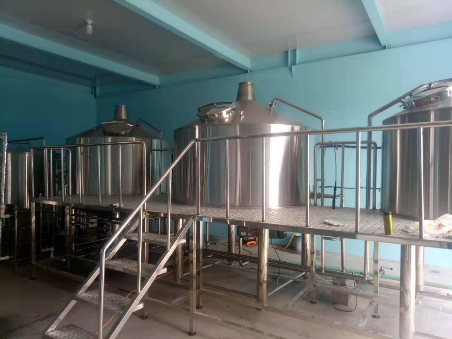 精釀啤酒廠糖化系統(tǒng)--山東豪魯 精釀啤酒廠糖化系統(tǒng)--山東豪魯